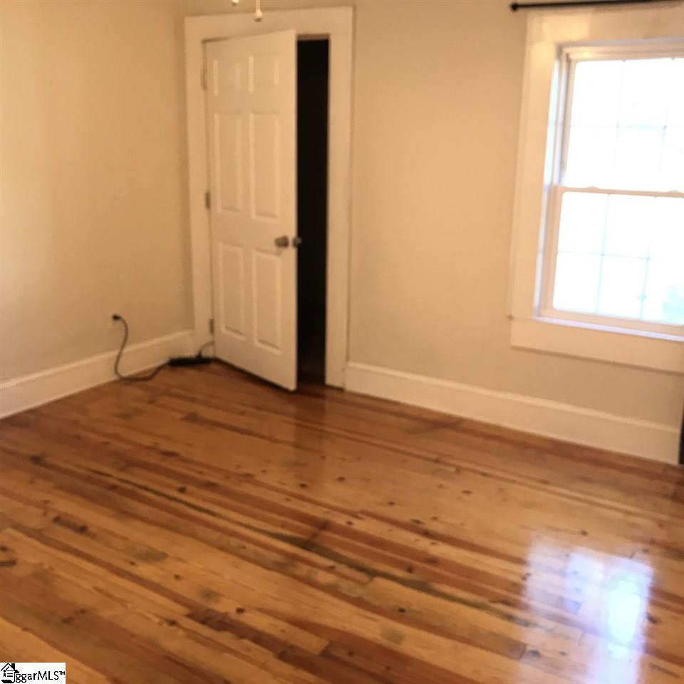 891 Bracken Road Piedmont, SC 29673 - Photo 8 of 36 Gallery Image 8