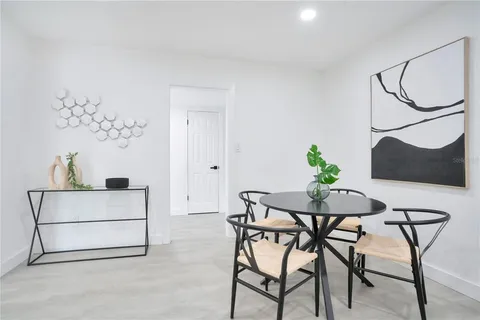 $469,000 | 3925 De Kalb Drive, Orlando, FL 32839