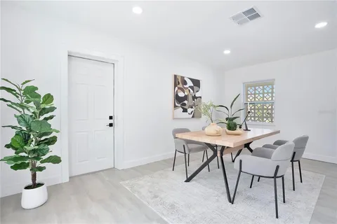 $469,000 | 3925 De Kalb Drive, Orlando, FL 32839