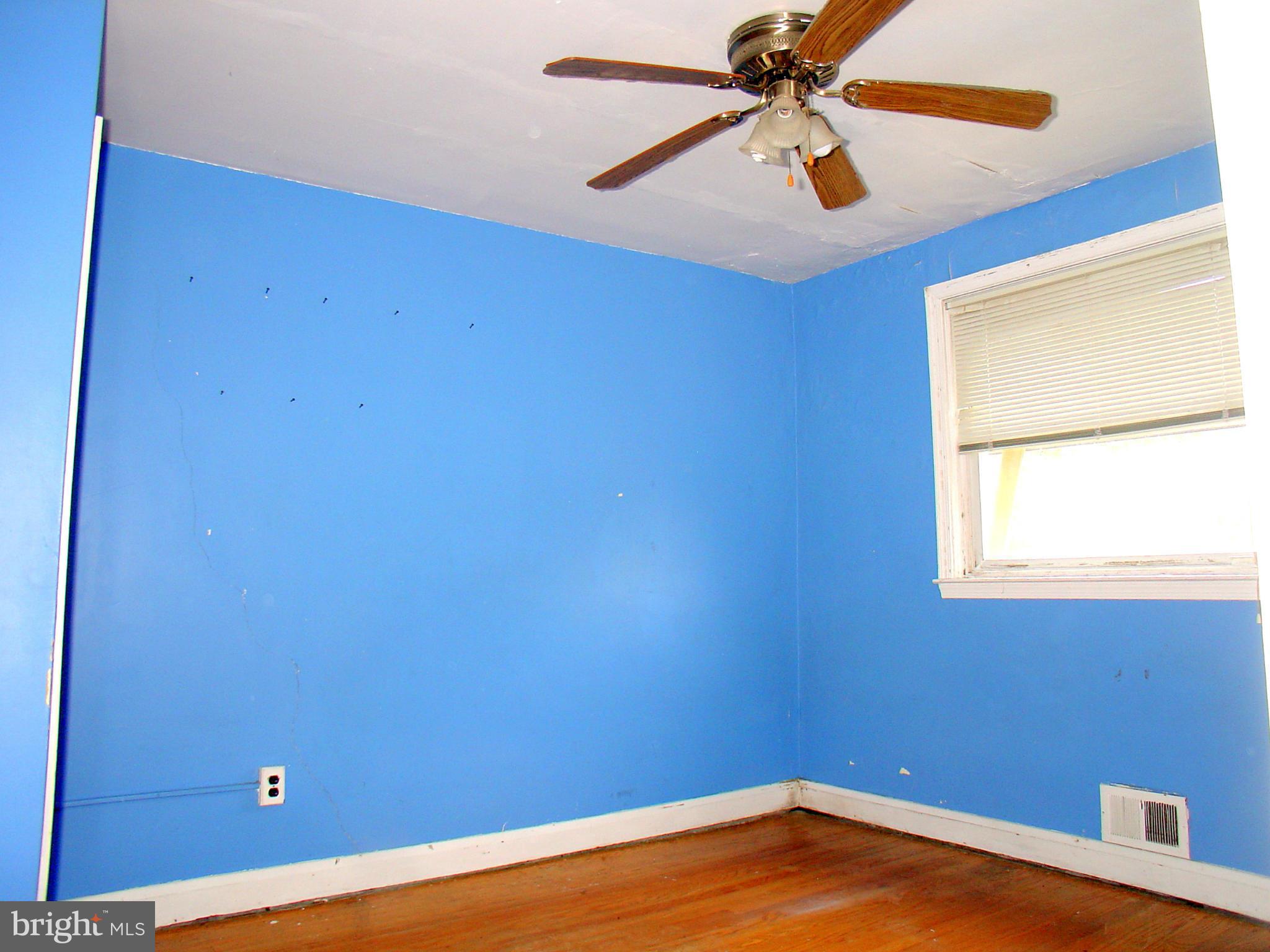 1322 Dalton Road Baltimore, MD 21234 - Photo 15 of 26 Bedroom