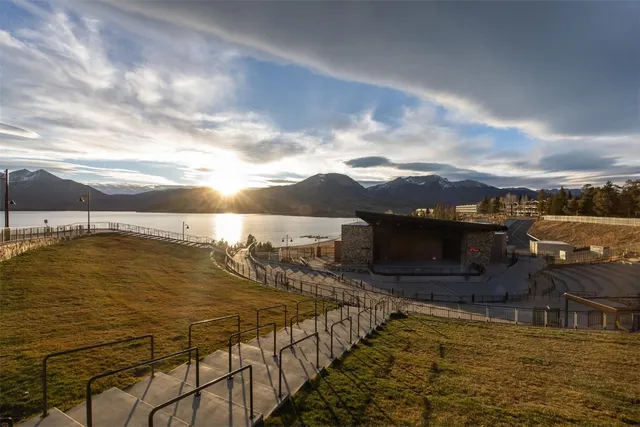 $1,023,000 | 176 La Bonte Street, Unit 306, Dillon, CO 80435