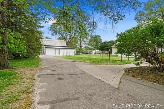 130 West Cherry Street Wayland, MI 49348 - Photo 46 of 63