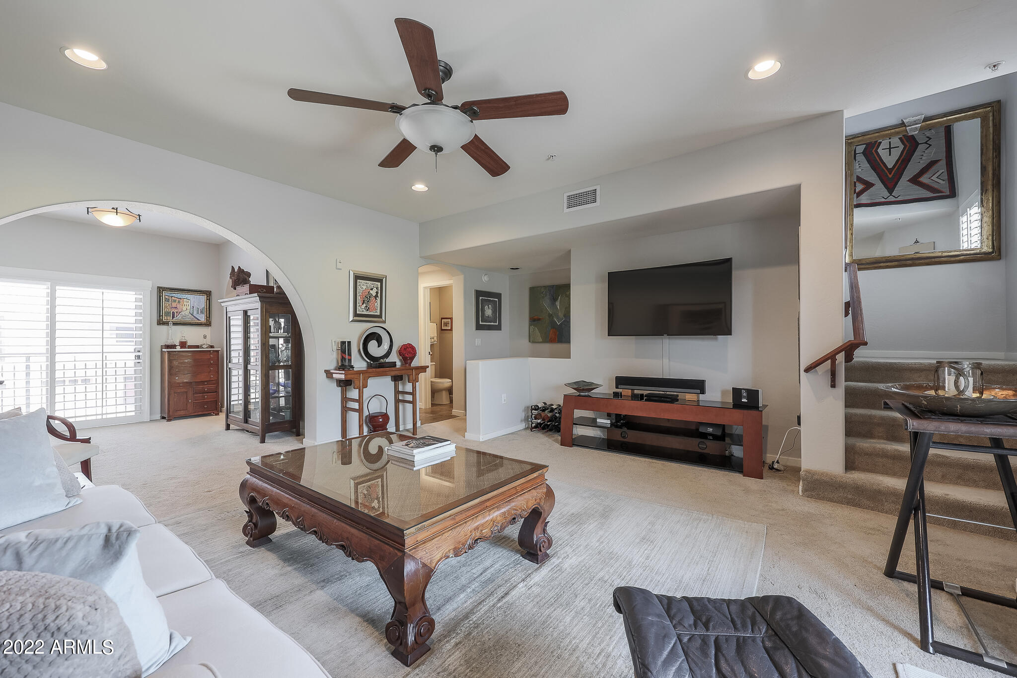 3935 East Rough Rider Road, Unit 1111 Phoenix, AZ 85050 - Photo 4 of 35 living room