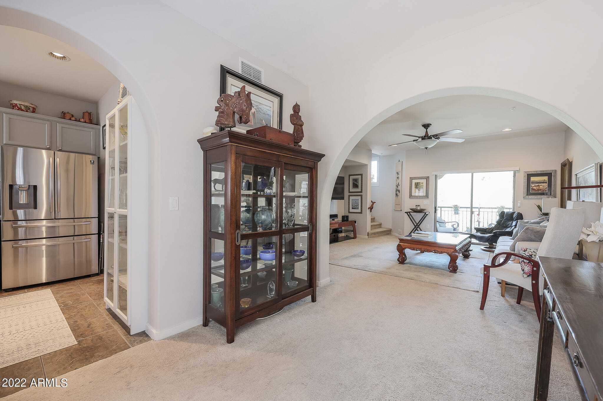 3935 East Rough Rider Road, Unit 1111 Phoenix, AZ 85050 - Photo 6 of 35 dining room