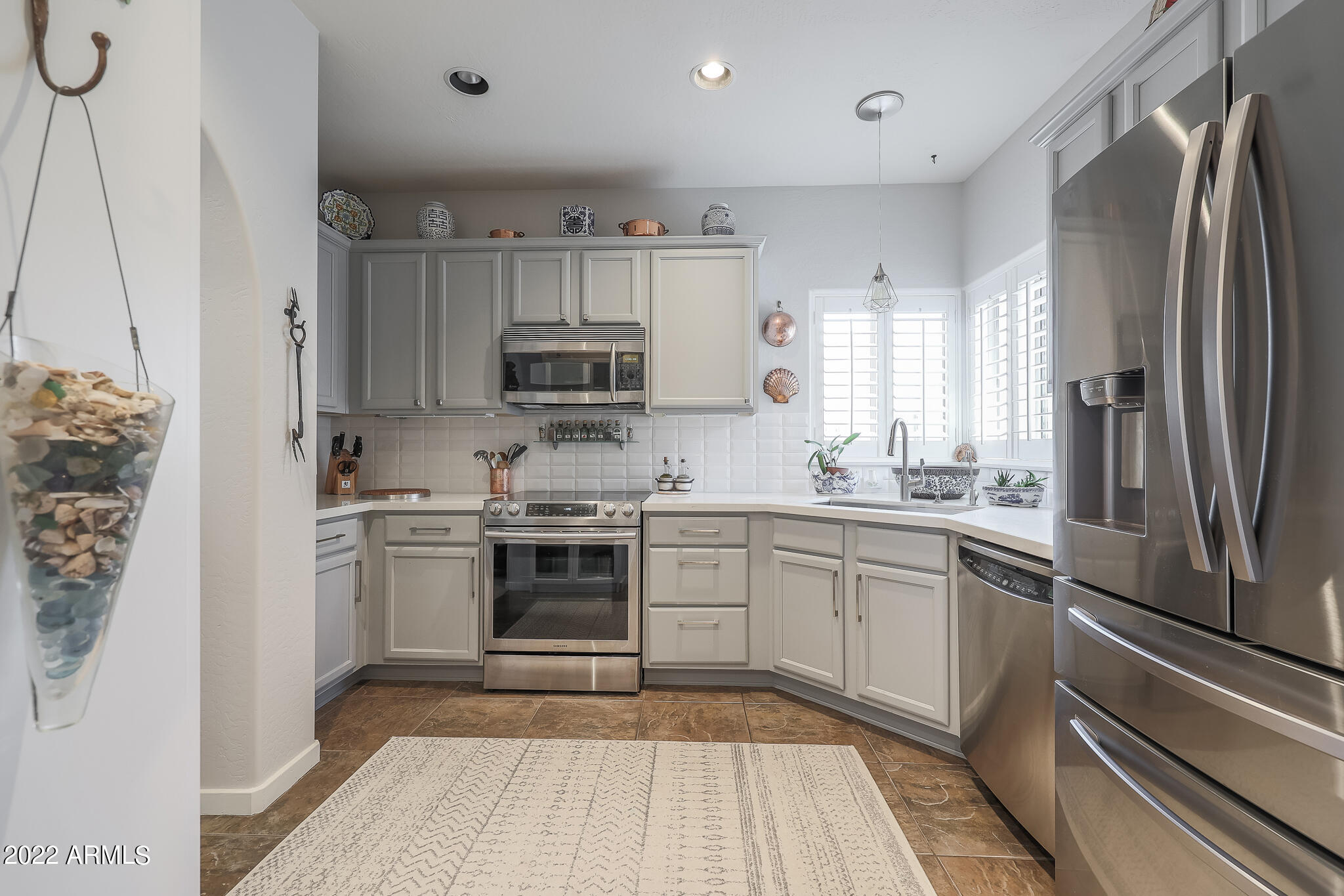 3935 East Rough Rider Road, Unit 1111 Phoenix, AZ 85050 - Photo 7 of 35 Kitchen