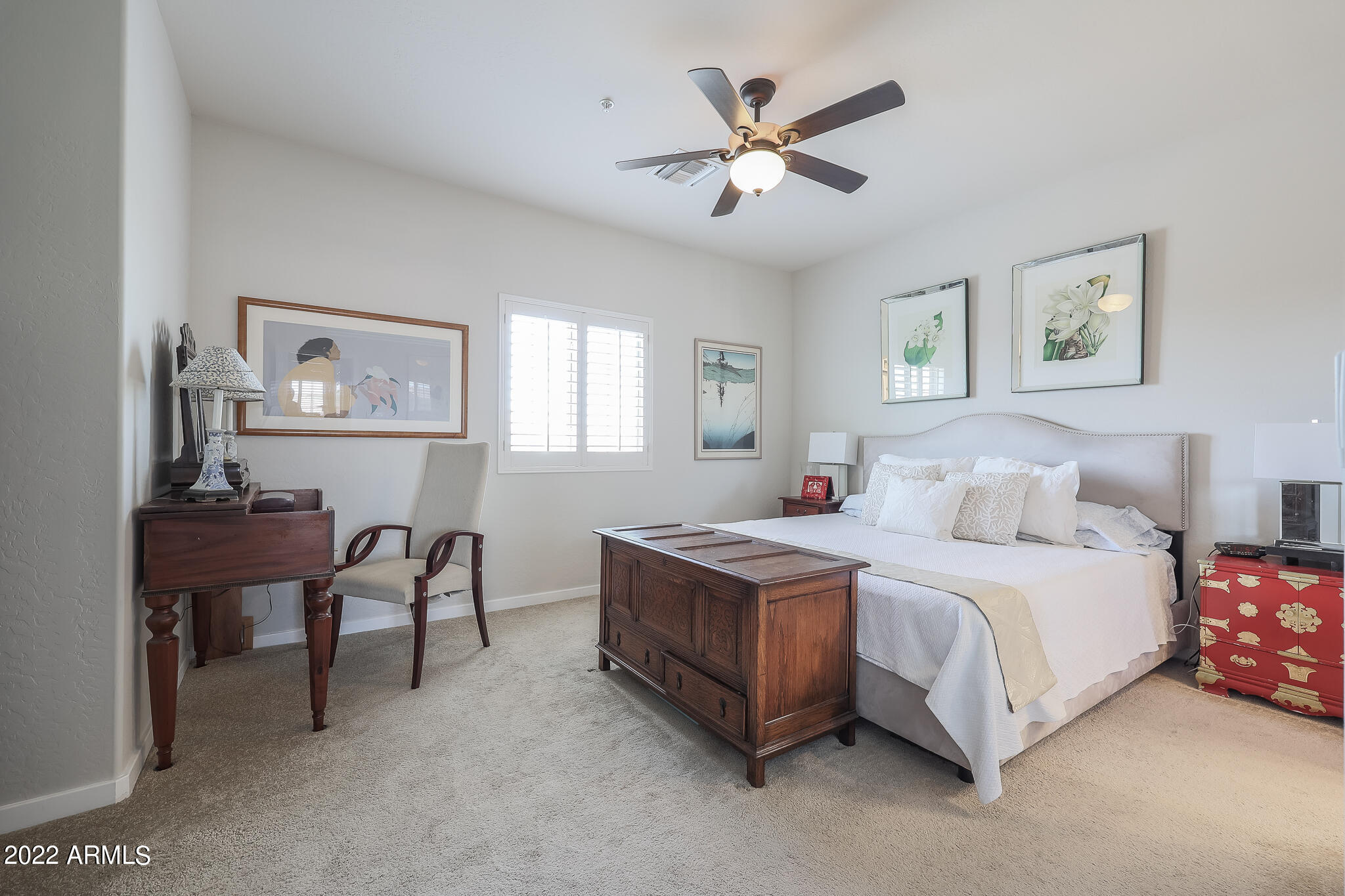 3935 East Rough Rider Road, Unit 1111 Phoenix, AZ 85050 - Photo 10 of 35 Main bedroom