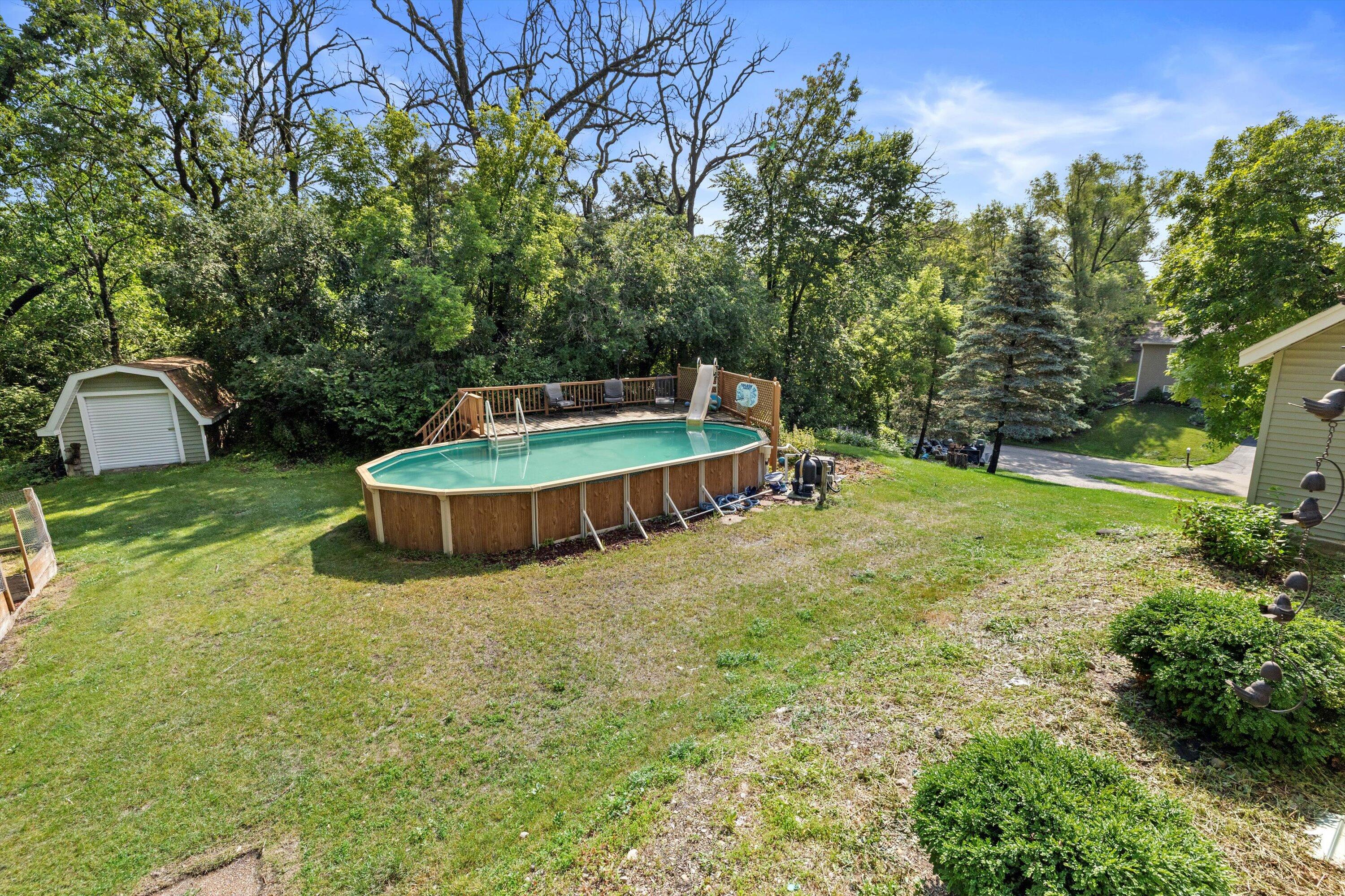 8020 Ridgeway Drive Burlington, WI 53105 - Photo 30 of 36 yard