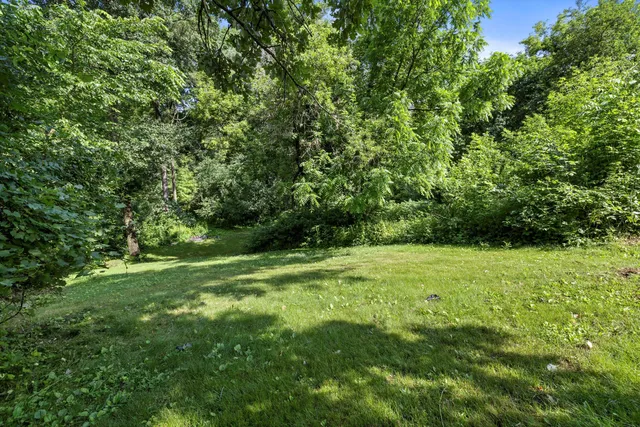 $334,900 | 8020 Ridgeway Drive, Burlington, WI 53105