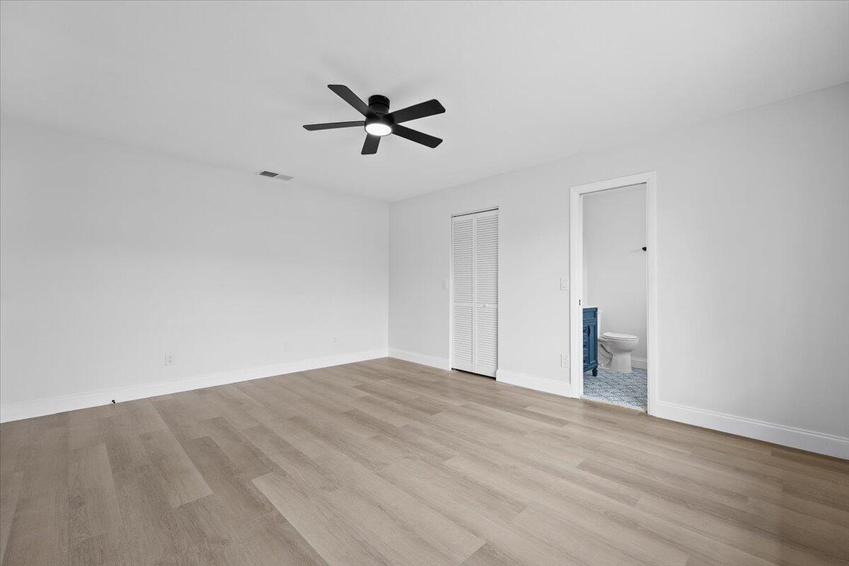 122 Wandering Trail Jupiter, FL 33458 - Photo 11 of 20 15-LUX_2456