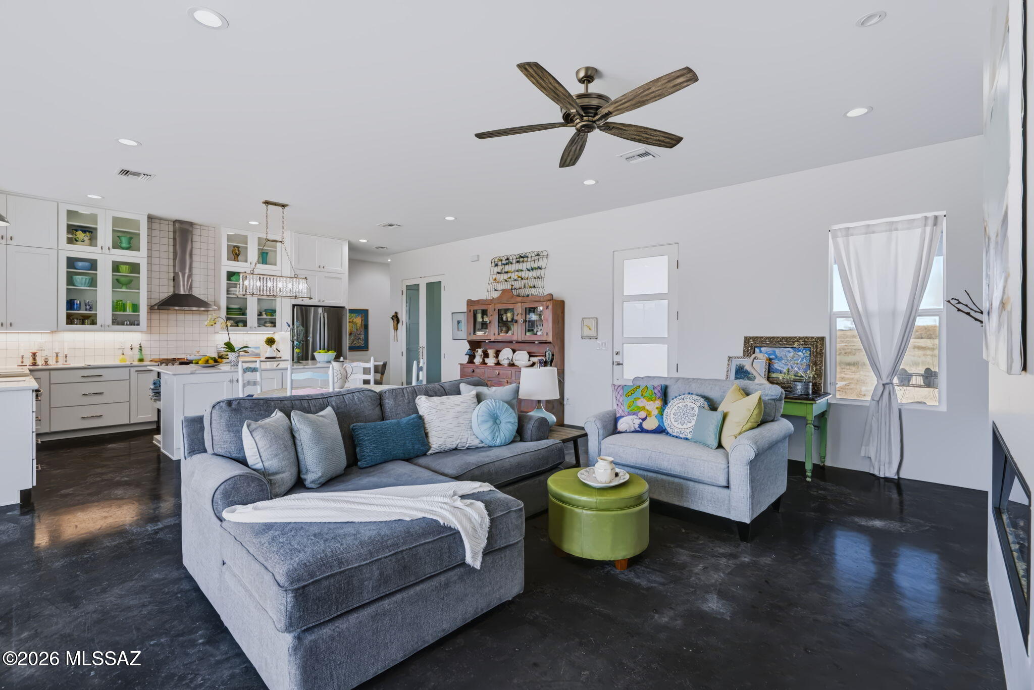 36-web-or-mls-23-baca-ct
