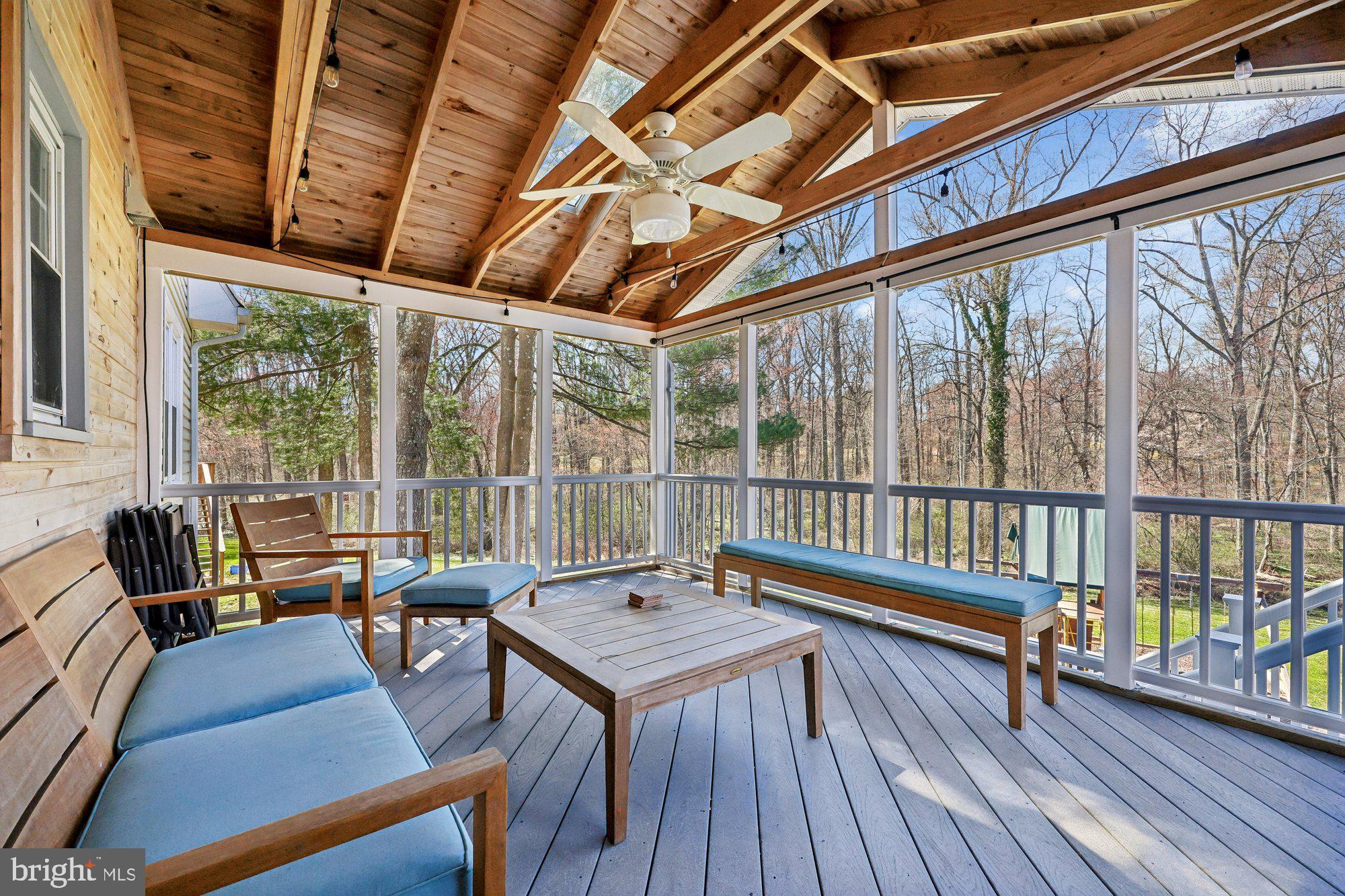 18 Kaywood Court Silver Spring, MD 20905 - Photo 33 of 71 Sun Room