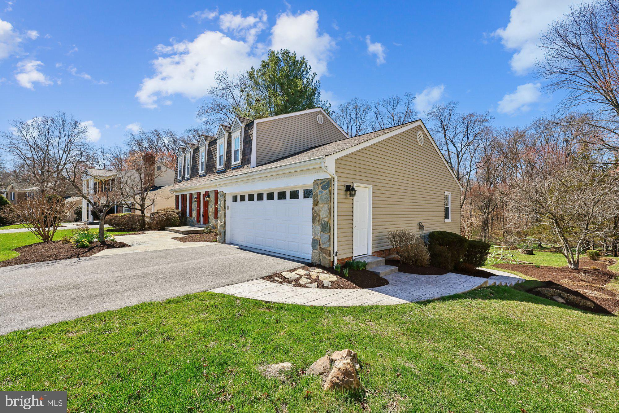 18 Kaywood Court Silver Spring, MD 20905 - Photo 4 of 71 Side Elevation