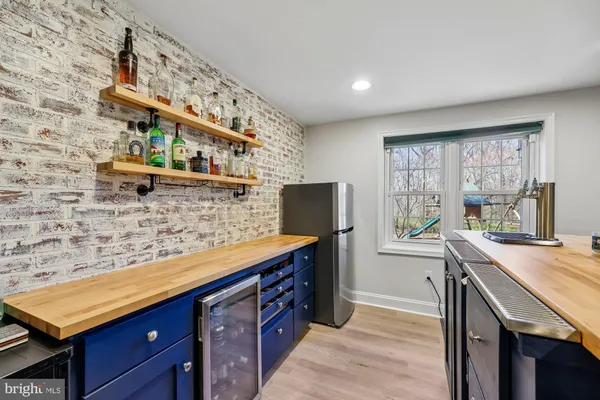 $799,000 | 18 Kaywood Court, Silver Spring, MD 20905