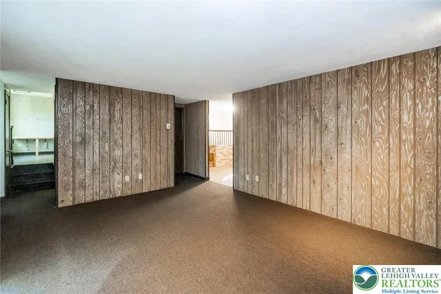 $499,900 | 8769 Spinnerstown Road, Coopersburg, PA 18036