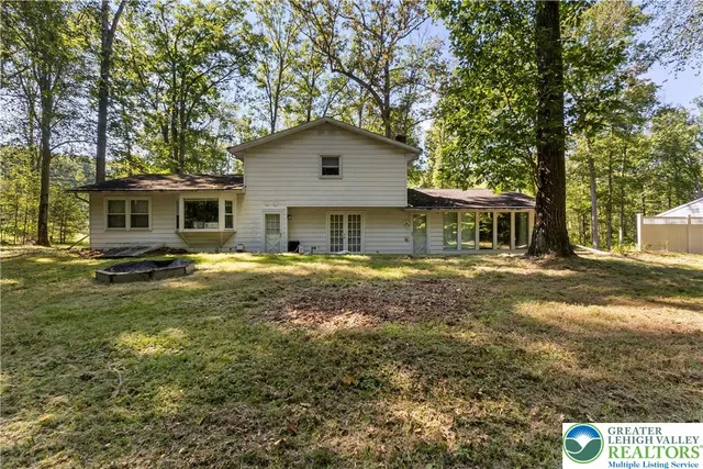 $499,900 | 8769 Spinnerstown Road, Coopersburg, PA 18036