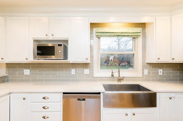 6816 Rieber Street Columbus, OH 43085 - Photo 7 of 33