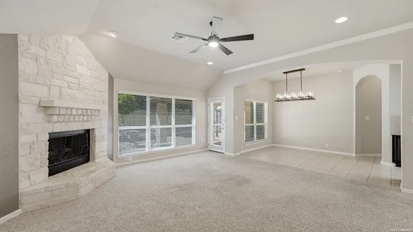 $3,450 | 842 Santa Cruz Lane, New Braunfels, TX 78132