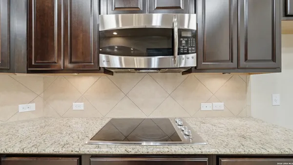 $3,450 | 842 Santa Cruz Lane, New Braunfels, TX 78132