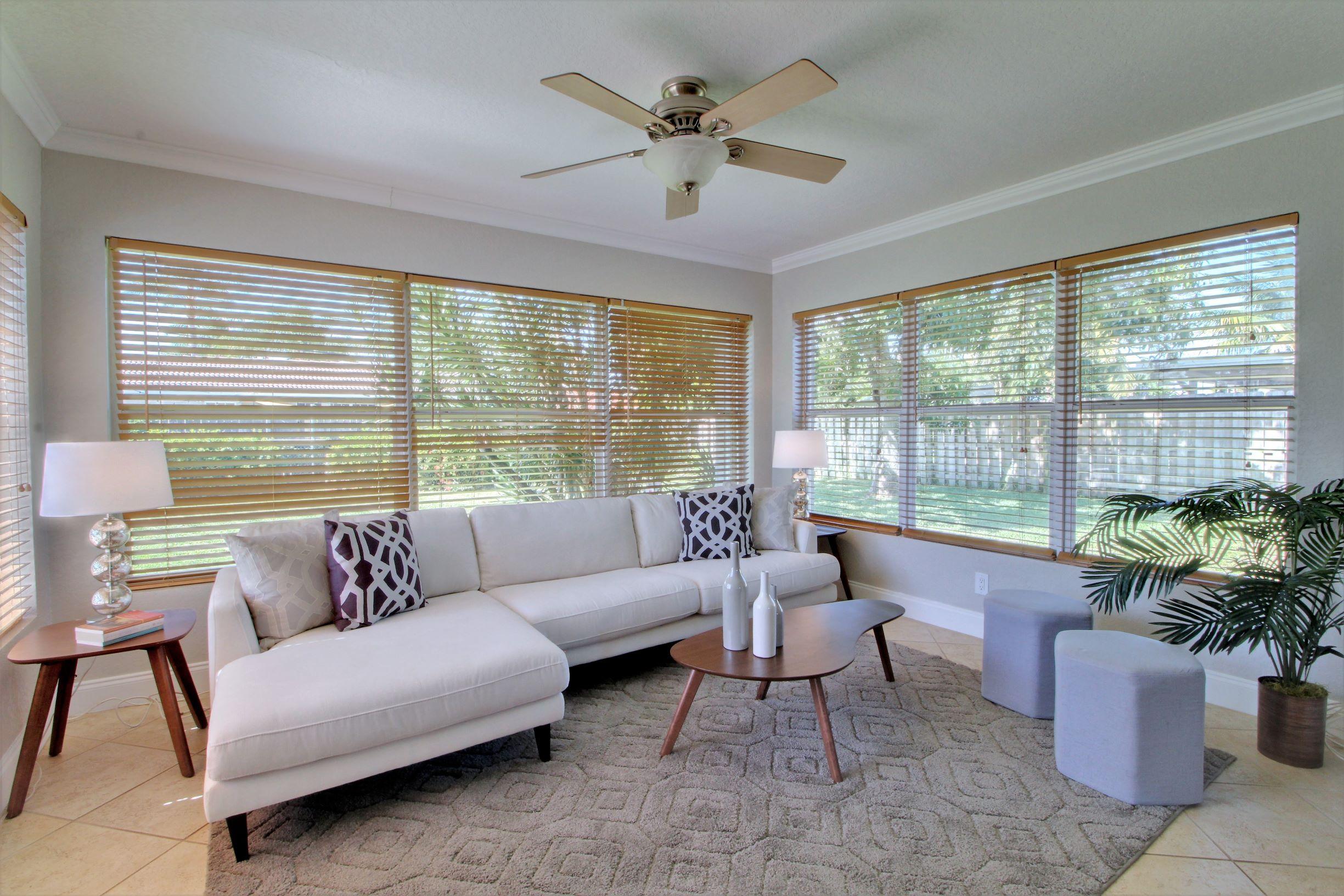 475 Northeast 32nd Street Boca Raton, FL 33431 - Photo 13 of 25 IMG_8974_5_6_Fusion-Interior (2)