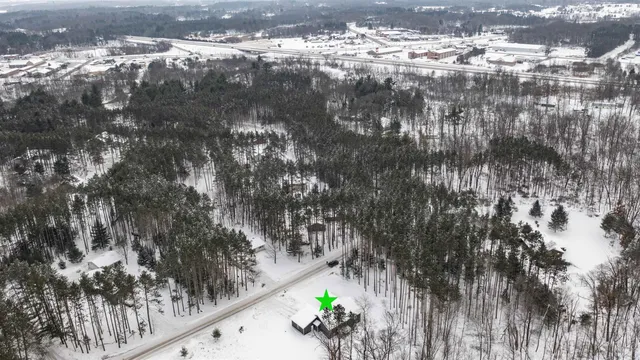 $480,000 | N3405 Covered Bridge Road, Waupaca, WI 54981