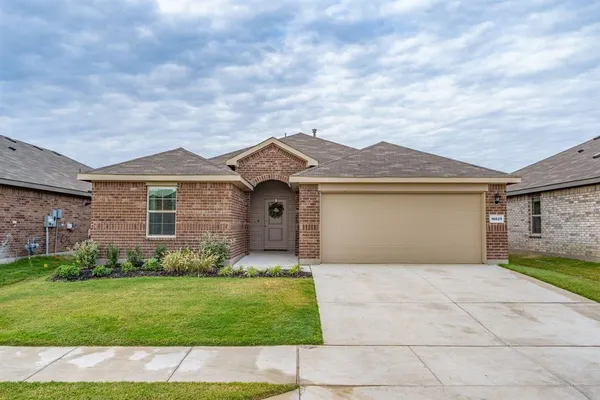 $340,000 | 16625 Portage Street, Justin, TX 76247