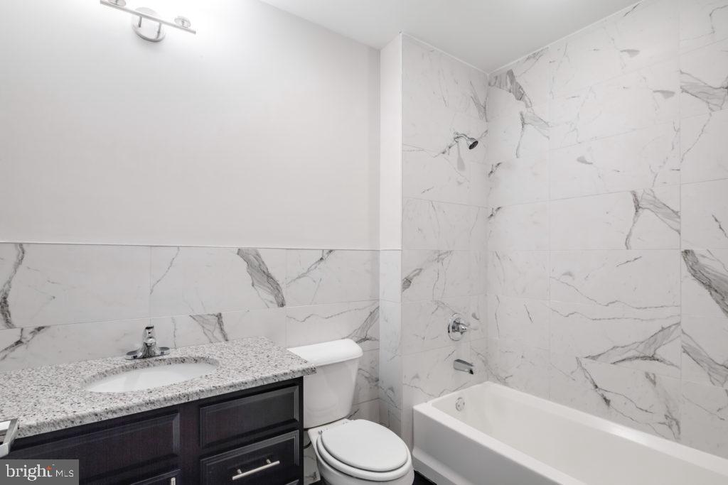 514 South Street, Unit 306 Philadelphia, PA 19147 - Photo 6 of 9