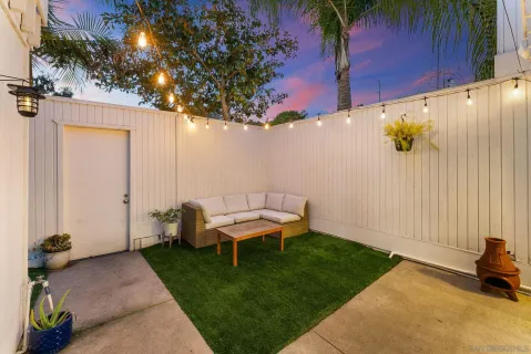 $1,099,000 | 7087 Estrella De Mar Road, Unit D, Carlsbad, CA 92009