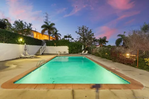 $1,099,000 | 7087 Estrella De Mar Road, Unit D, Carlsbad, CA 92009