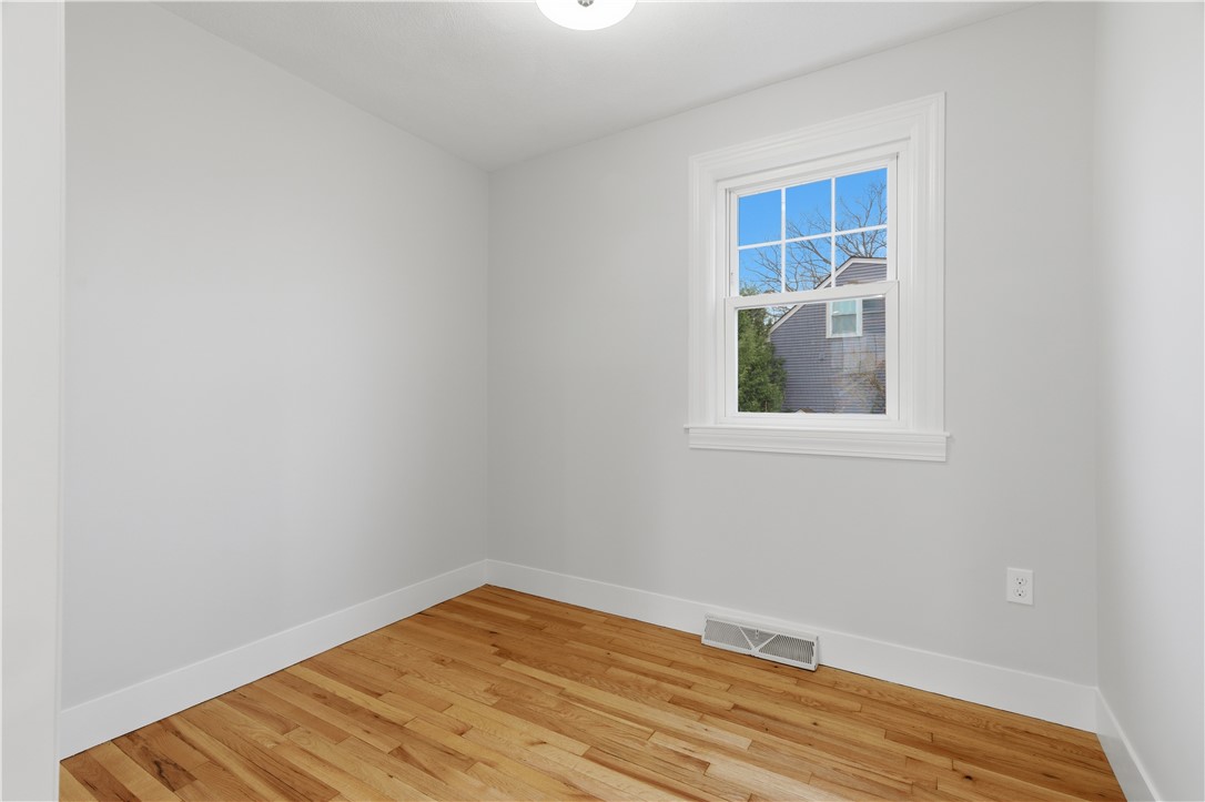 377 England Street Cumberland, RI 02864 - Photo 11 of 37