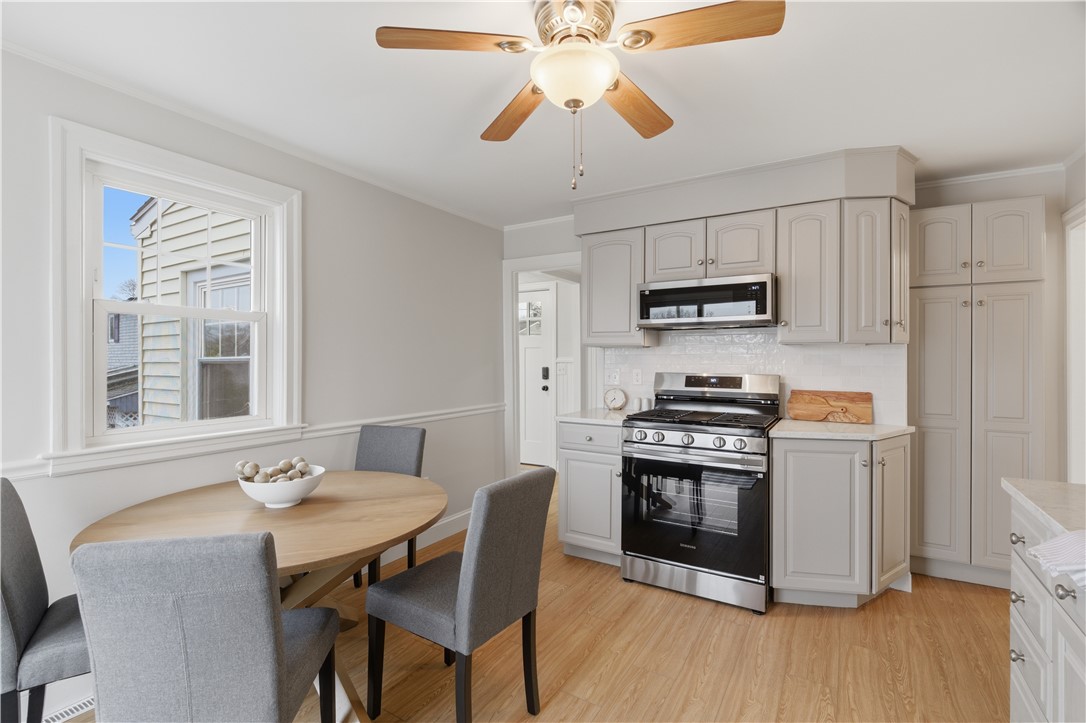 377 England Street Cumberland, RI 02864 - Photo 20 of 37