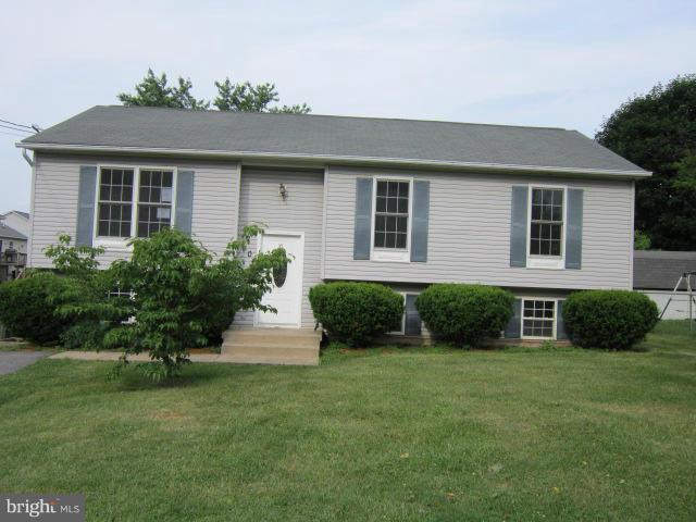 404 Lee Street Ranson, WV 25438 - Photo 3 of 23 Exterior (Front)