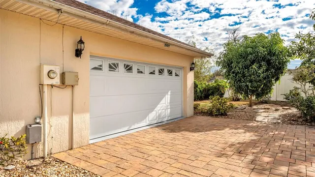 $520,000 | 5480 Summerland Hills Drive, Lakeland, FL 33812