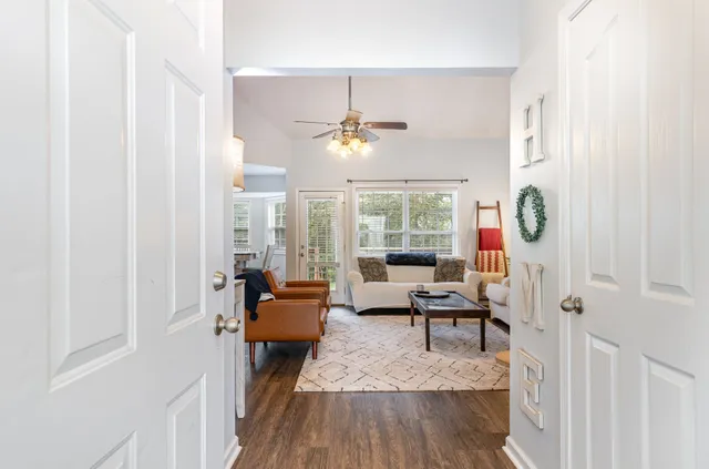 $388,900 | 309 Sunnycrest Drive, Murfreesboro, TN 37129