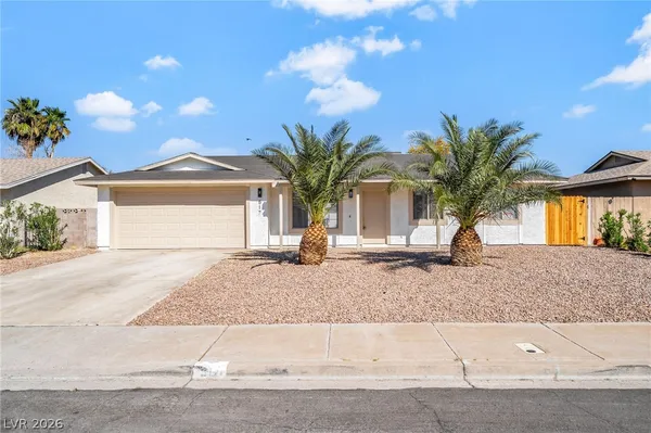 $2,000 | 517 Longtree Avenue, Henderson, NV 89011