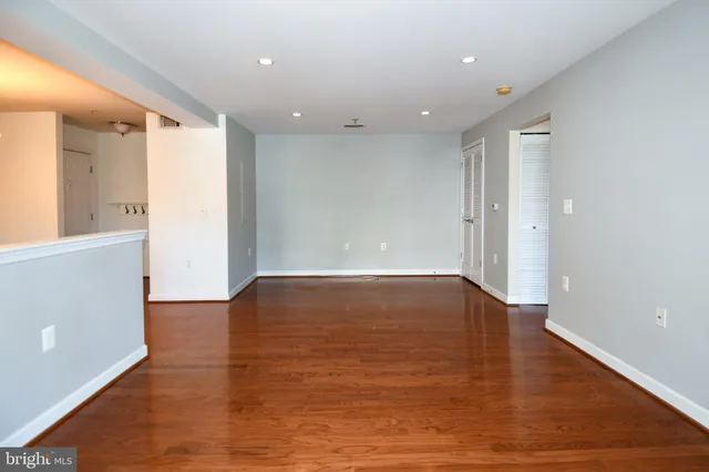 $379,000 | 4127 South Four Mile Run Drive, Unit 304, Arlington, VA 22204