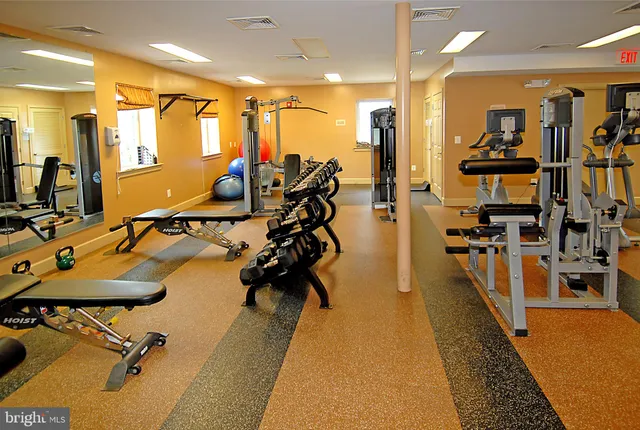 $379,000 | 4127 South Four Mile Run Drive, Unit 304, Arlington, VA 22204