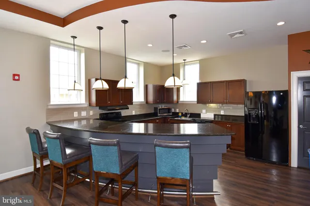 $379,000 | 4127 South Four Mile Run Drive, Unit 304, Arlington, VA 22204