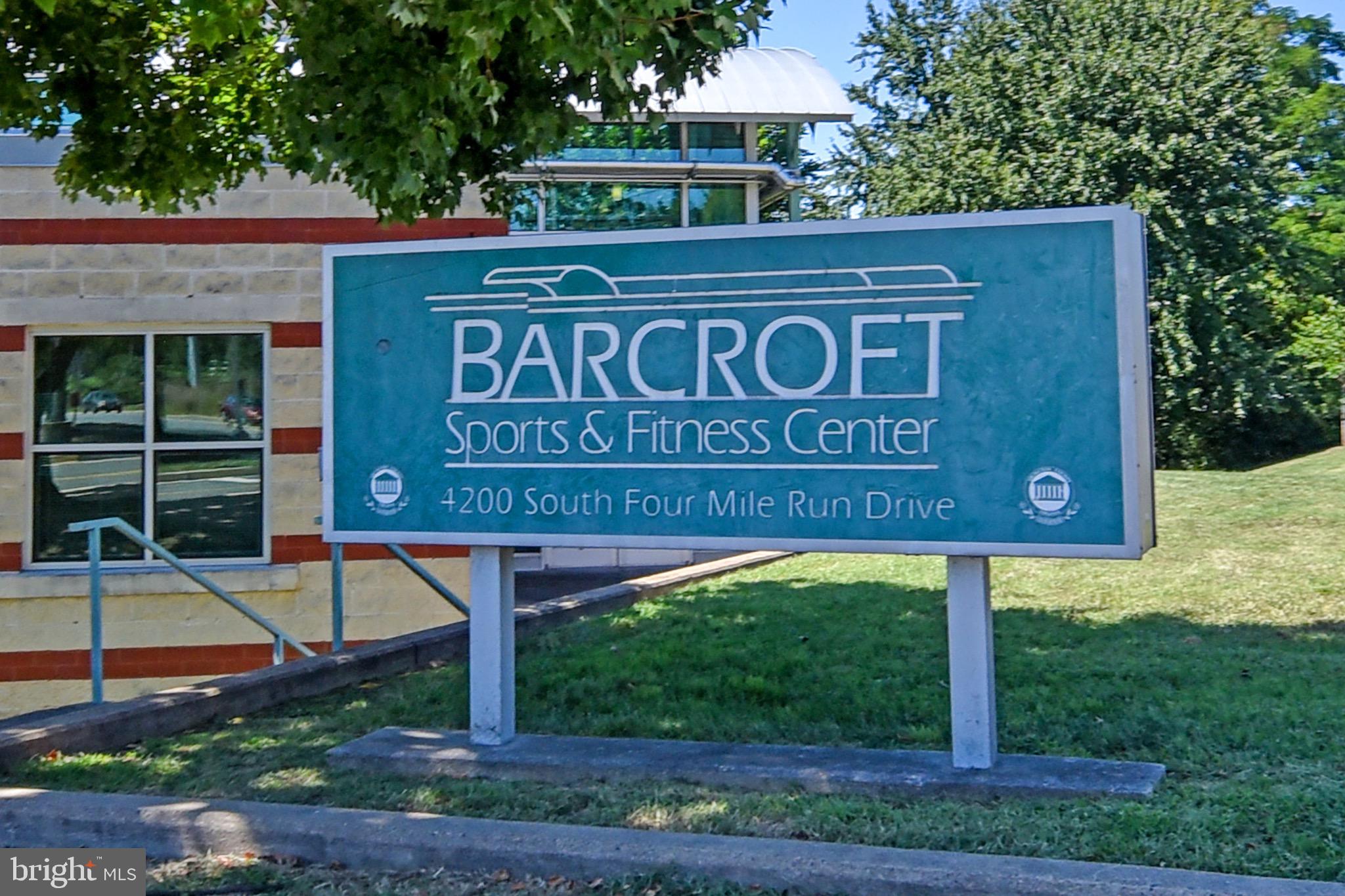 4127 South Four Mile Run Drive, Unit 304 Arlington, VA 22204 - Photo 43 of 44 a view of a sign board