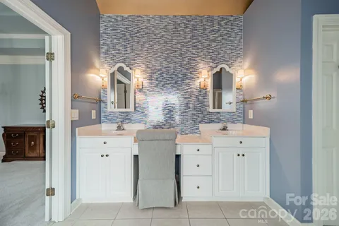 $575,000 | 4006 Belle Meade Circle, Belmont, NC 28012