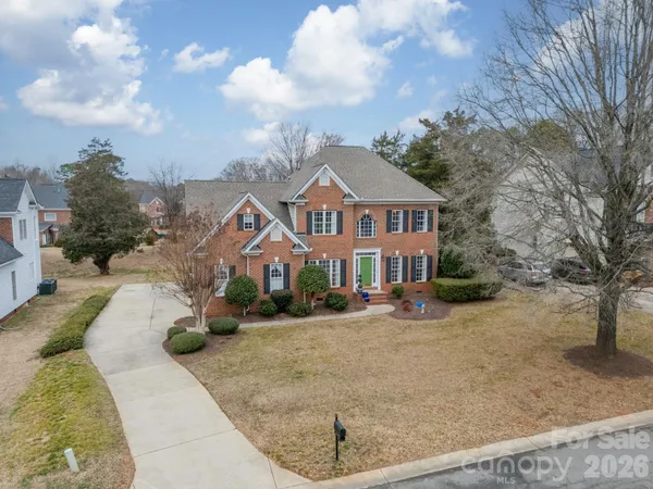 $569,900 | 4006 Belle Meade Circle, Belmont, NC 28012