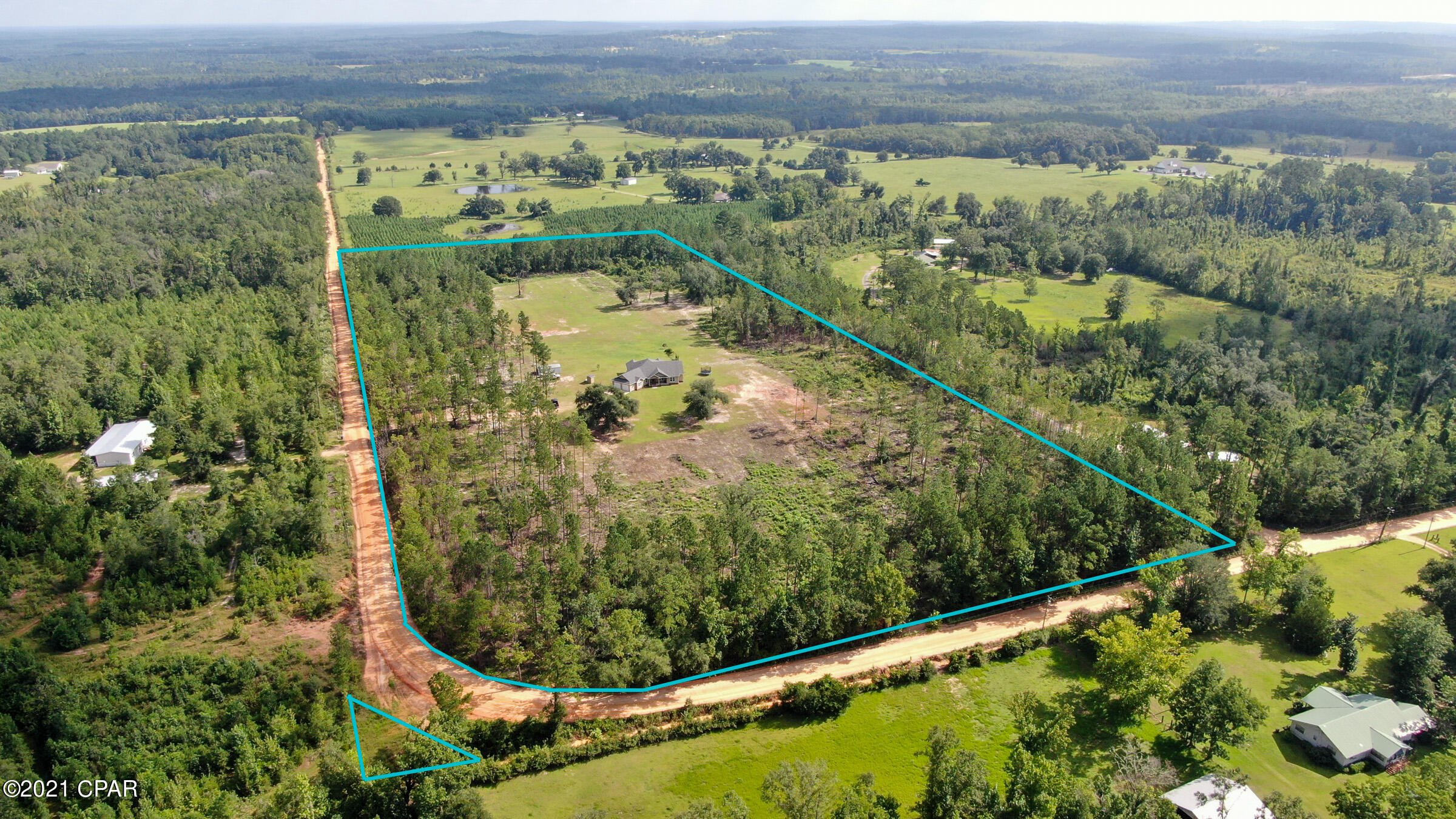 1716 Ledger Road Chipley, FL 32428 - Photo 5 of 20