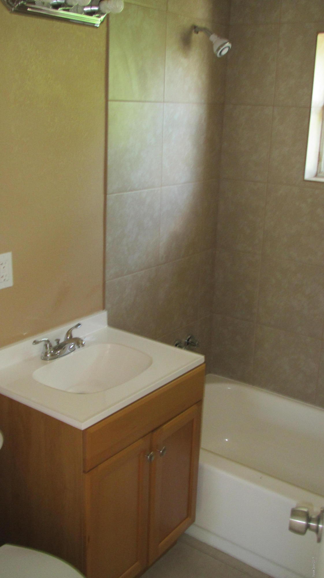 2188 Laden Road Melbourne, FL 32935 - Photo 12 of 19 IMG_0049
