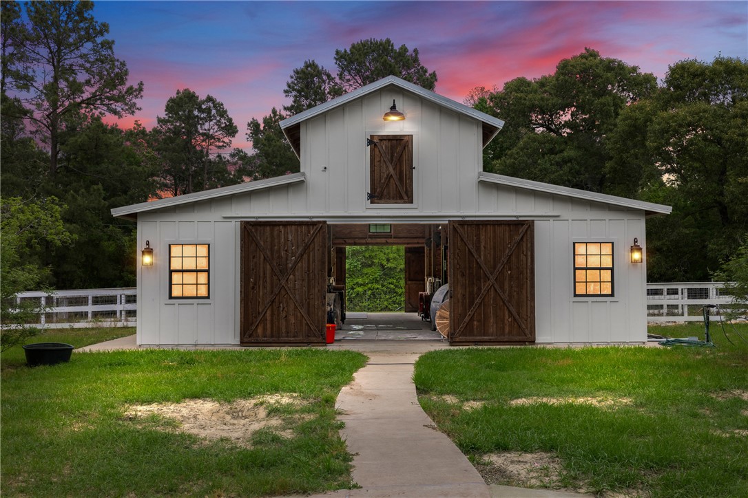 2092 Farm To Market 1486 Anderson, TX 77830 - Photo 22 of 42 a front view of a house with a yard