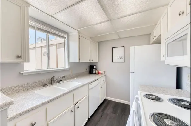 $194,000 | 5098 East Ashlan Avenue, Unit 103, Fresno, CA 93727