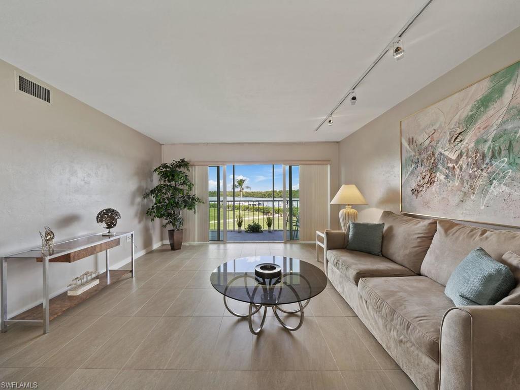 309 Goodlette Road South, Unit 306A Naples, FL 34102 - Photo 3 of 18 Gallery Image 3