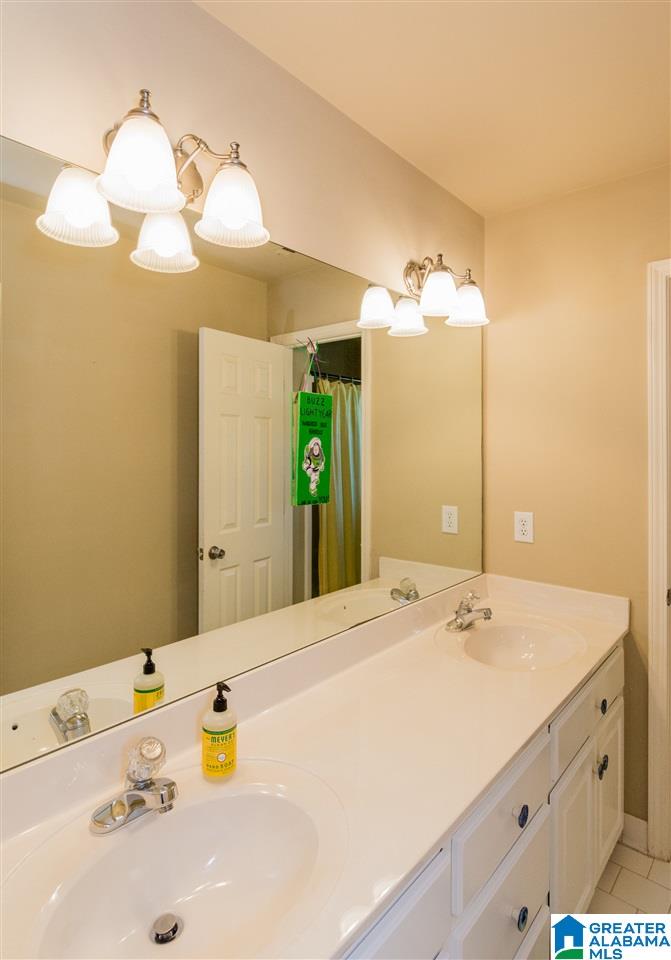 177 Maple Trace Birmingham, AL 35244 - Photo 17 of 31