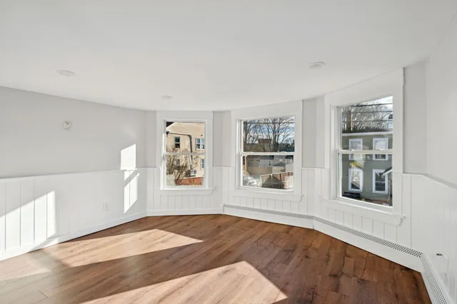 $2,100 | 57 Congress Street, Unit 2, Rochester, NH 03867