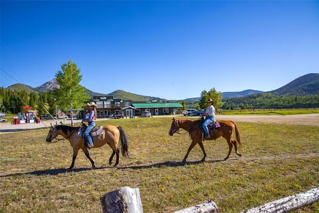 $729,000 | 23750 The Quay, Clark, CO 80428