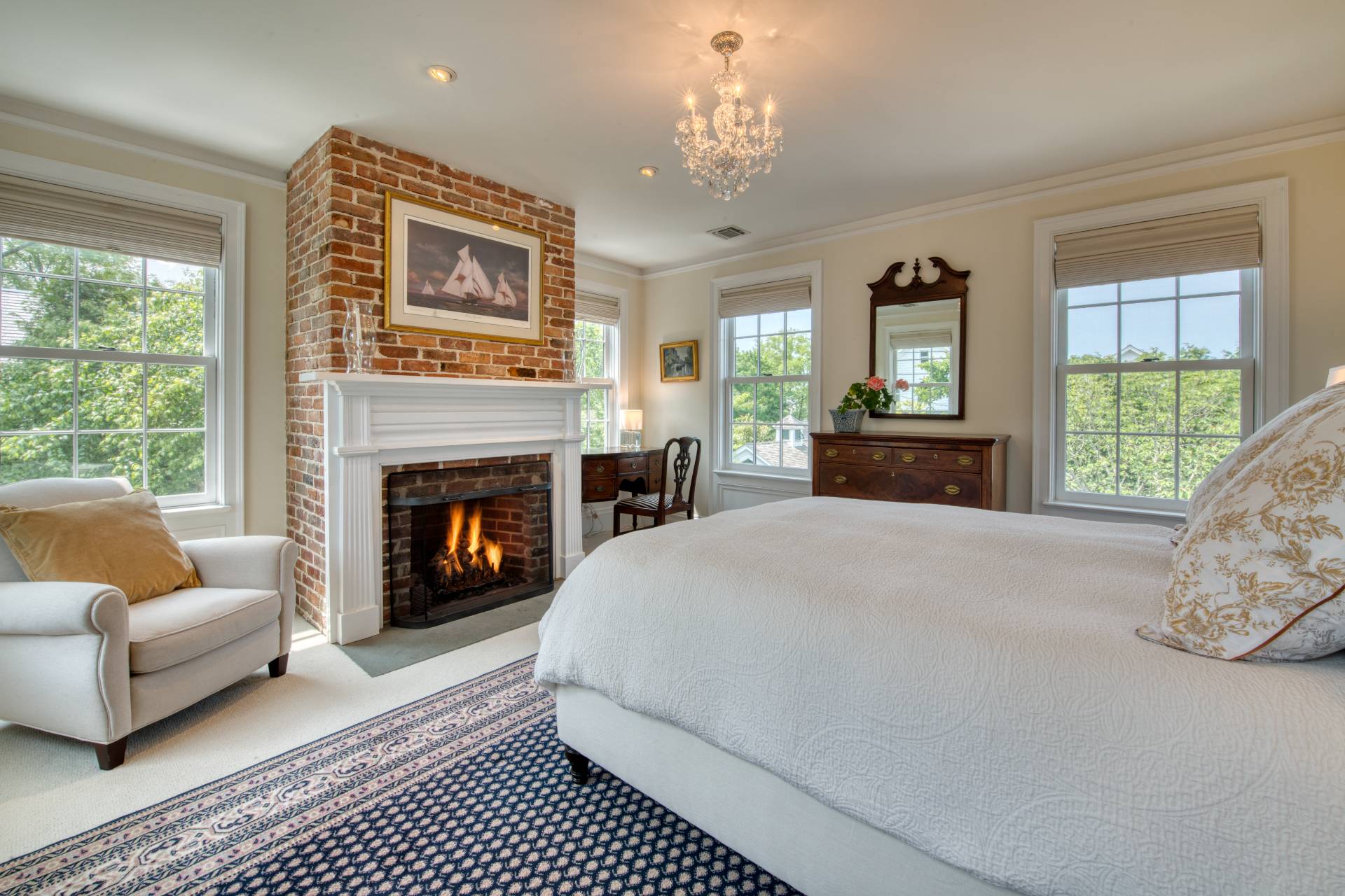 23 Howard Street Sag Harbor, NY 11963 - Photo 9 of 14