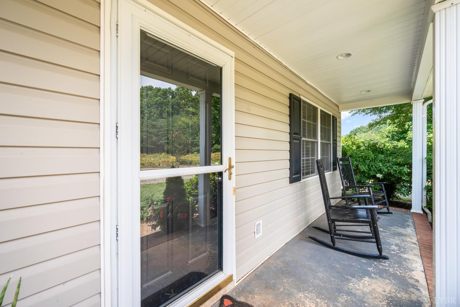 3227 Elon Road Monroe, VA 24574 - Photo 4 of 57